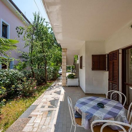 Apartmani Lido Basanija Exterior photo